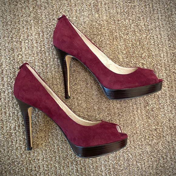 Michael Kors York Platform Suede Peeptoe Pumps in Bordeaux, 6.5M - Picture 10 of 13